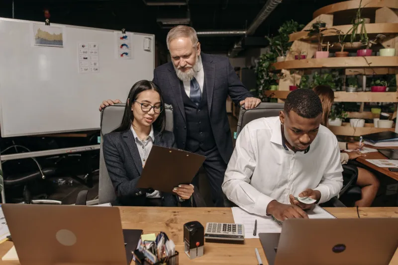The Expiration Date on Expertise: How Organizations Lose What They Learned Without Anyone Leaving
